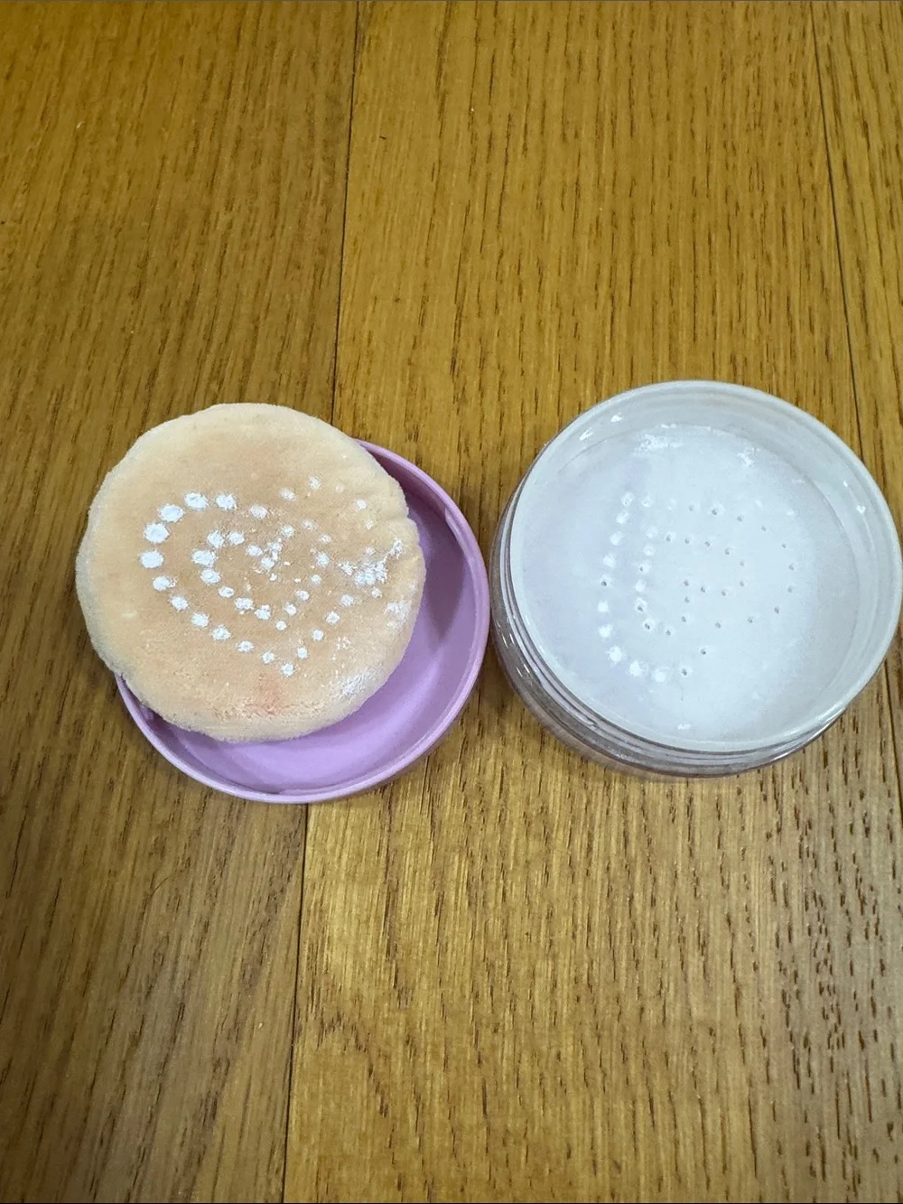 KinChi Chic Puff Puff Pass Set & Bake Powder - Lavender light purple PPP01